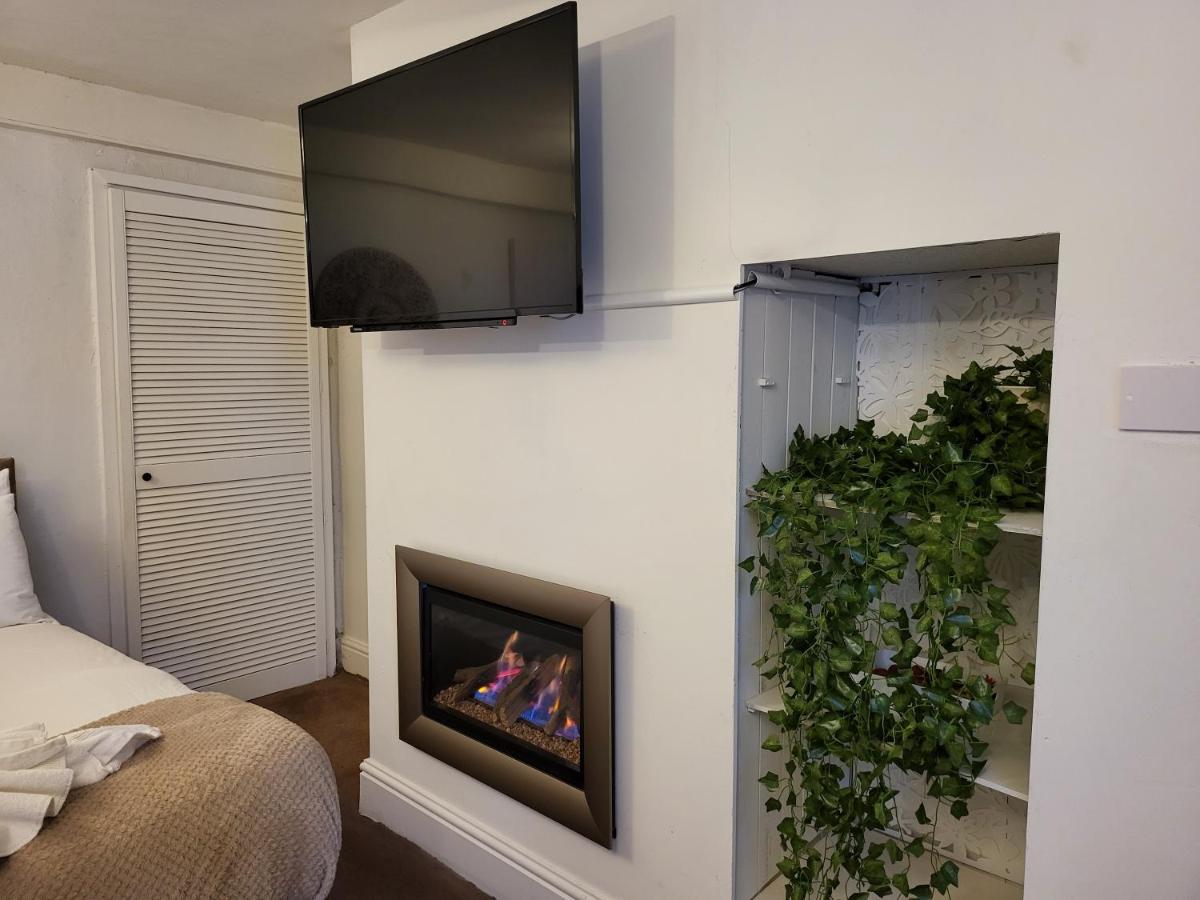 Seaside Flat With Fast Wifi Apartamento Scarborough Exterior foto